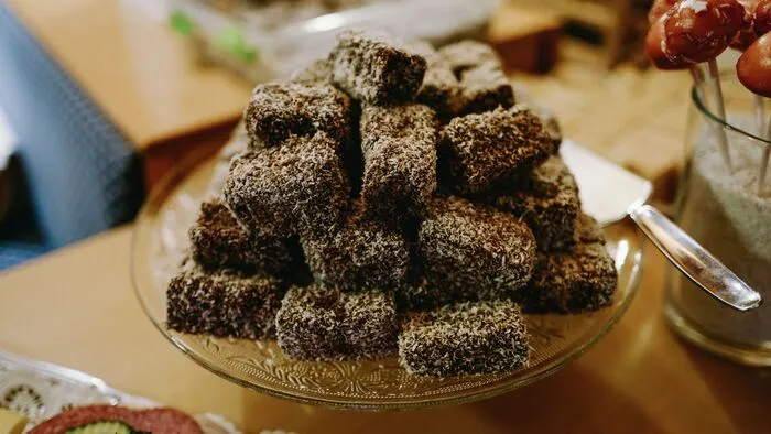 Kókuszkocka tejbegrízből, sütés nélkül 10 perc alatt