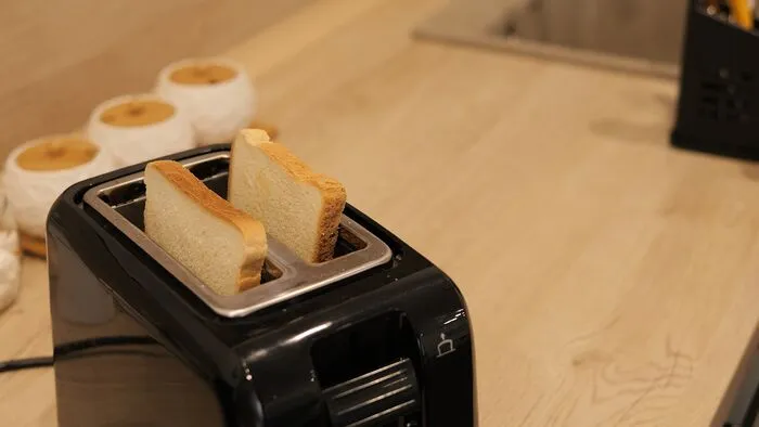 Pirítósból ötcsillagos reggeli – 3 hozzávaló, nulla macera