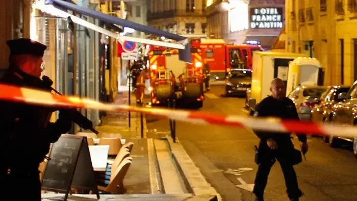 Bakondi György:Súlyos bűncselekmény-sorozat történt Párizsban