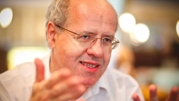  Tölgyessy Péter a földbe döngölte Magyar Pétert