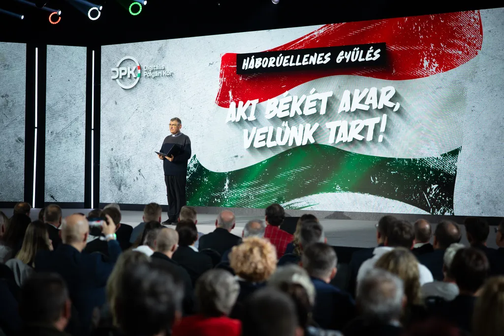 Háborúellenes Gyűlés, Mohács, 2025.12.13
DÁP, HEGY
Kövesi ferenc