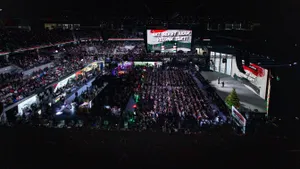 Steiner Attila a Háborúellenes Gyűlésen: nagyon éles a helyzet