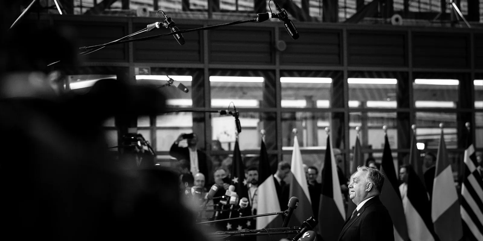 Orbán Viktor: Eladósítás zajlik az unokák jövőjére