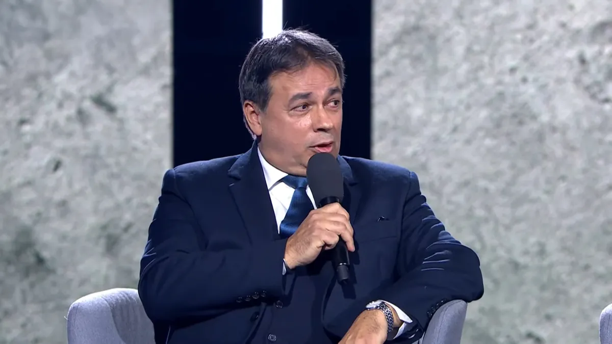 Bán János a kecskeméti Háborúellenes Gyűlésen