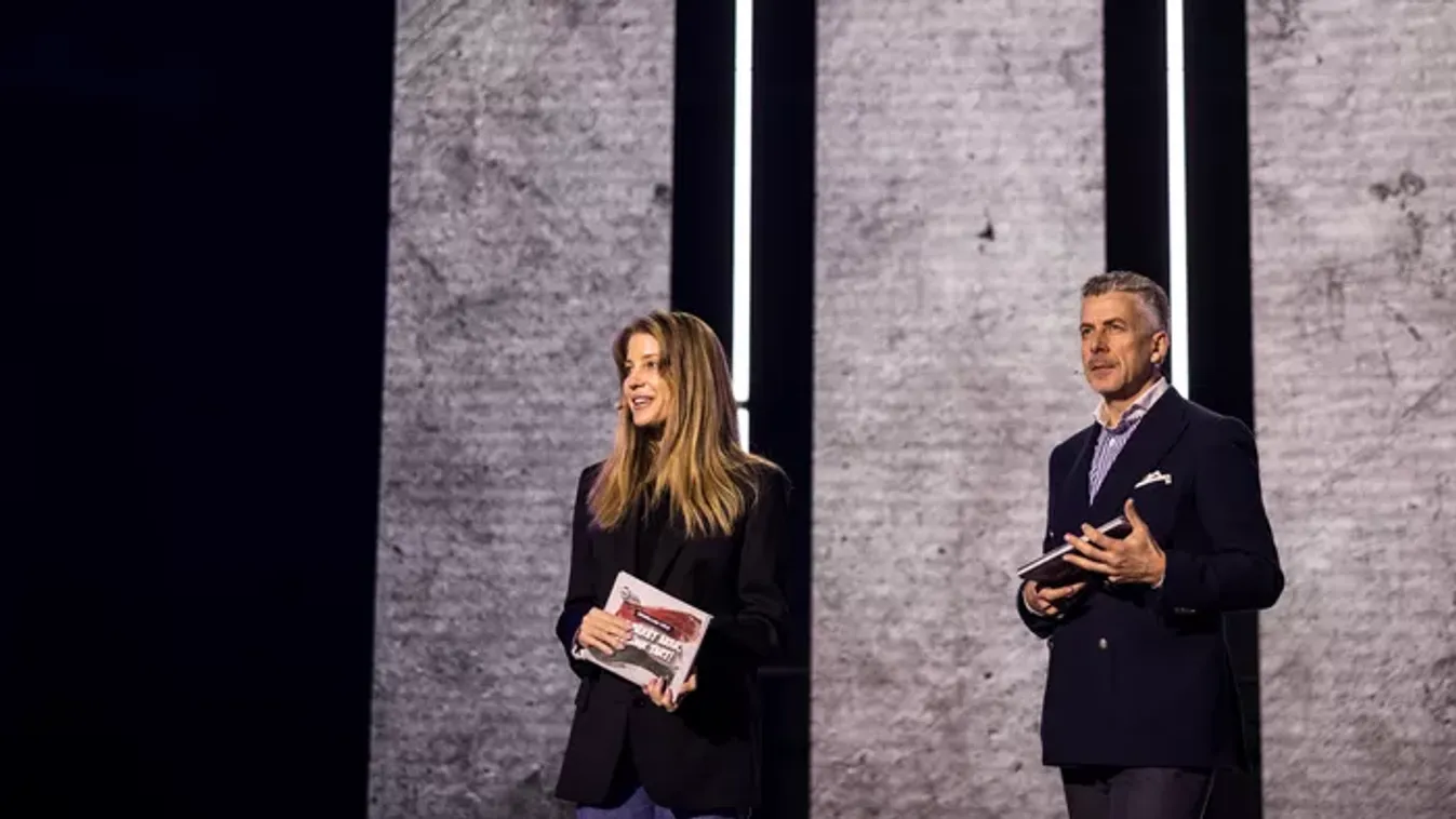 Így készül Szabó Zsófi a Háborúellenes Gyűlésre