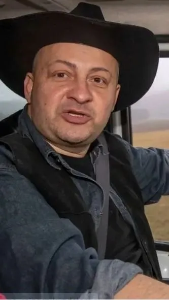 Zsolt gazda ellenzi a háborút!