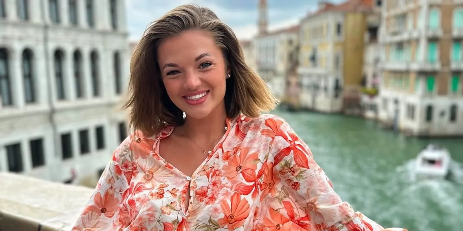 Korai karácsony Pap Dorci rajongóinak: szexi xposzt érkezett