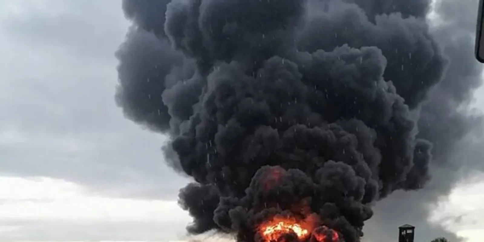 Több mint 700  csapás Ukrajnára