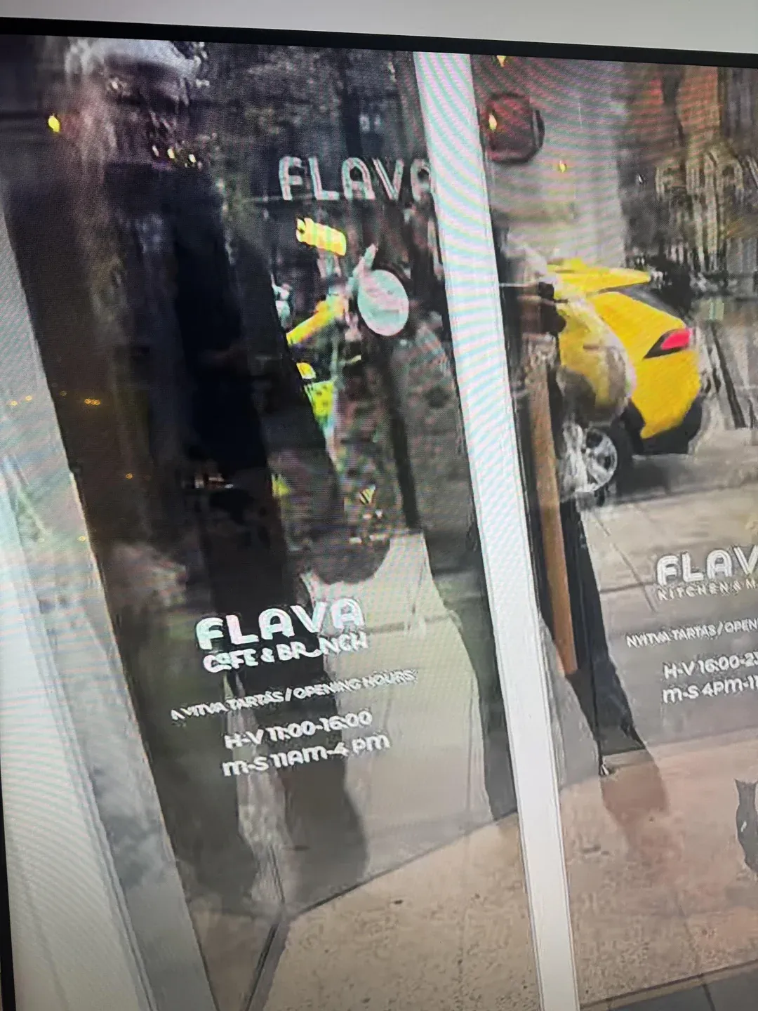 Luna megmutatta új barátját