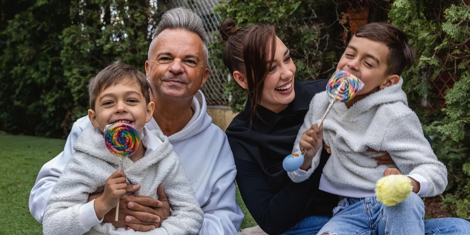 Elképesztő formát villantott Szécsi Debóra - Fotó