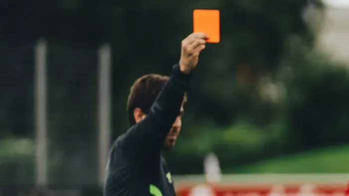 Teljesen elszabadultak az indulatok a magyar focimeccsen