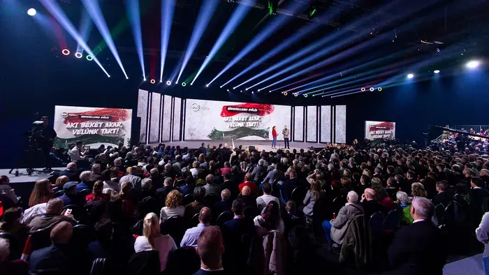 Ezért tartja fontosnak a békét a kecskeméti vezérigazgató