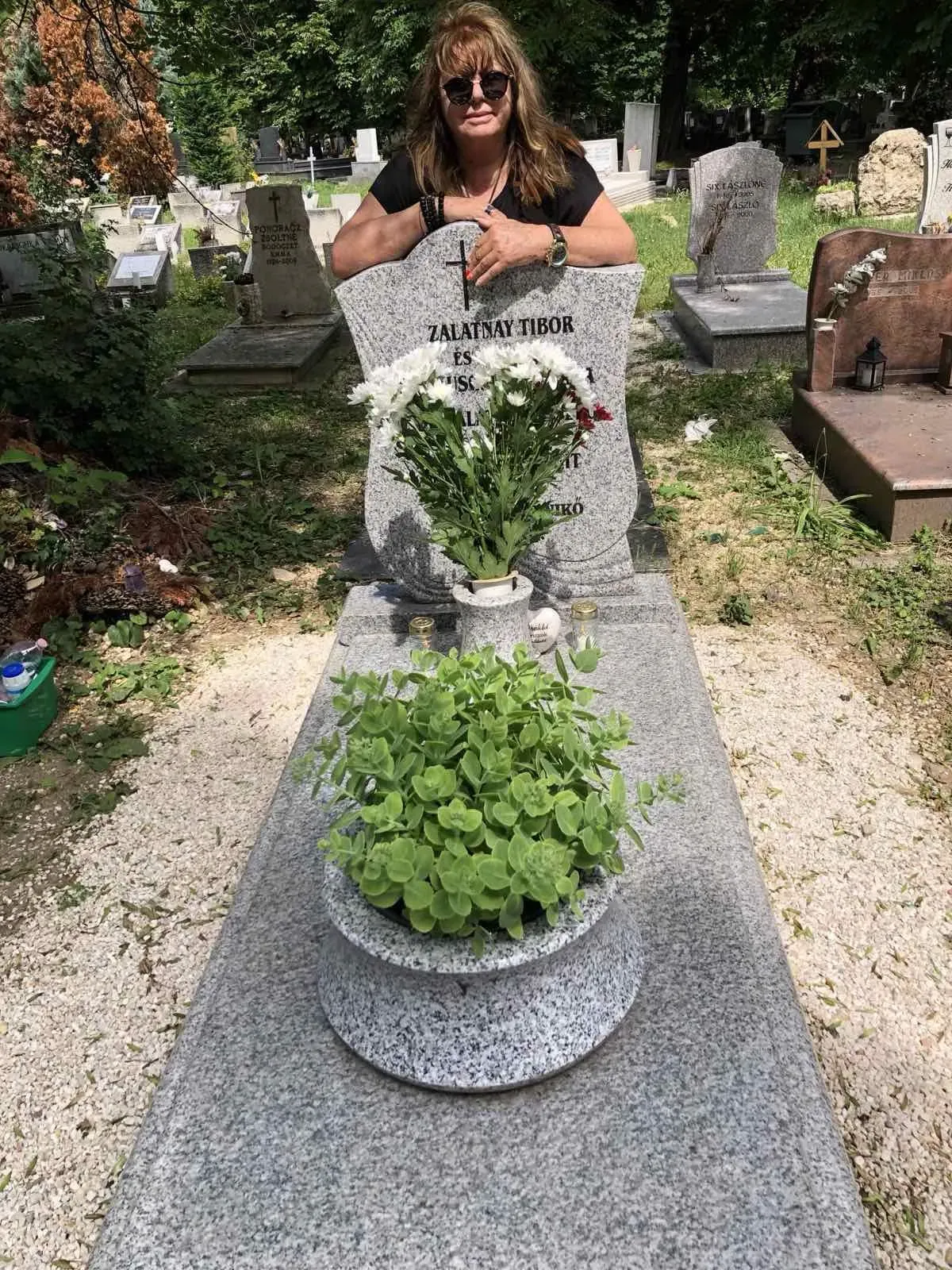 Zalatnay Cini még ma is mindent megbeszél imádott édesanyjával, aki a síron túlról is segíti a döntéseiben 