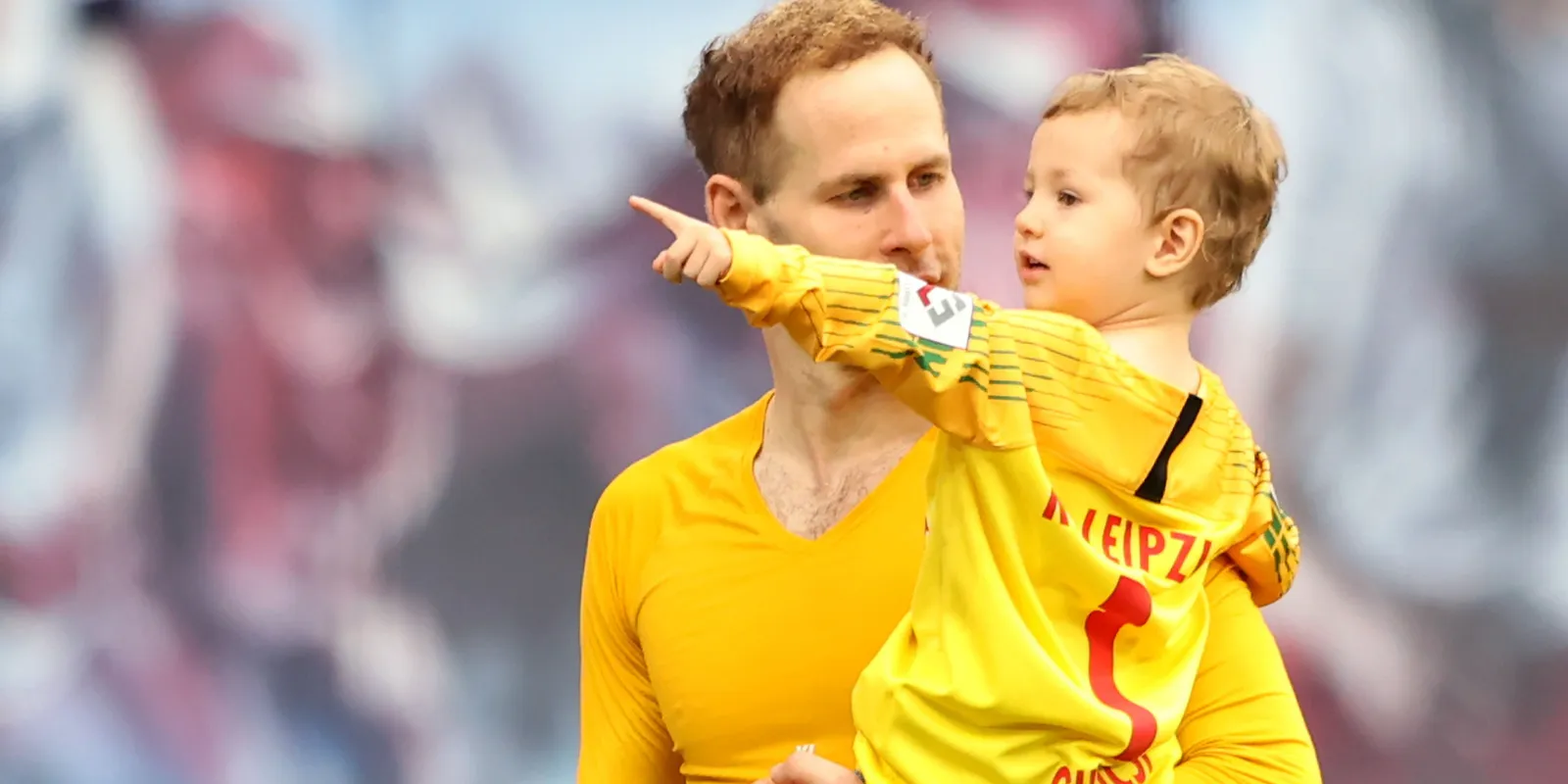 Gulácsi Péter átadja a stafétát, íme a bizonyíték – Videó