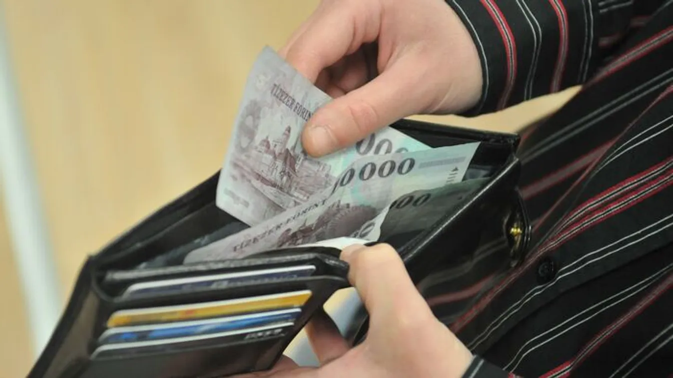 Ezt jelenti a munkavállalók számára a jövő évi minimálbér emelés