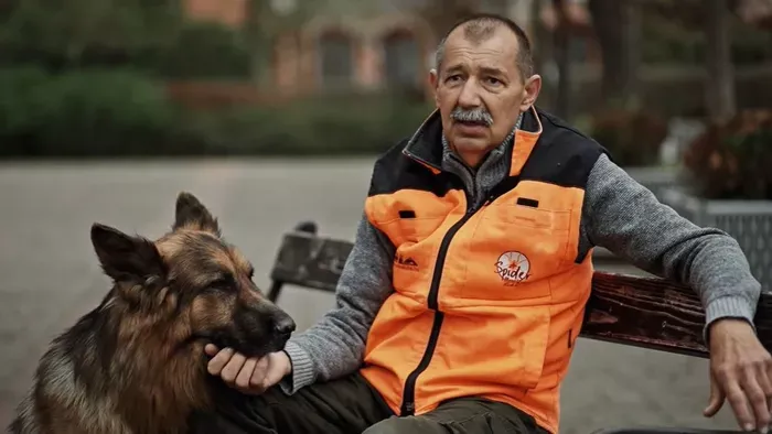 Mancs mellett fog állni Lehoczki László szobra