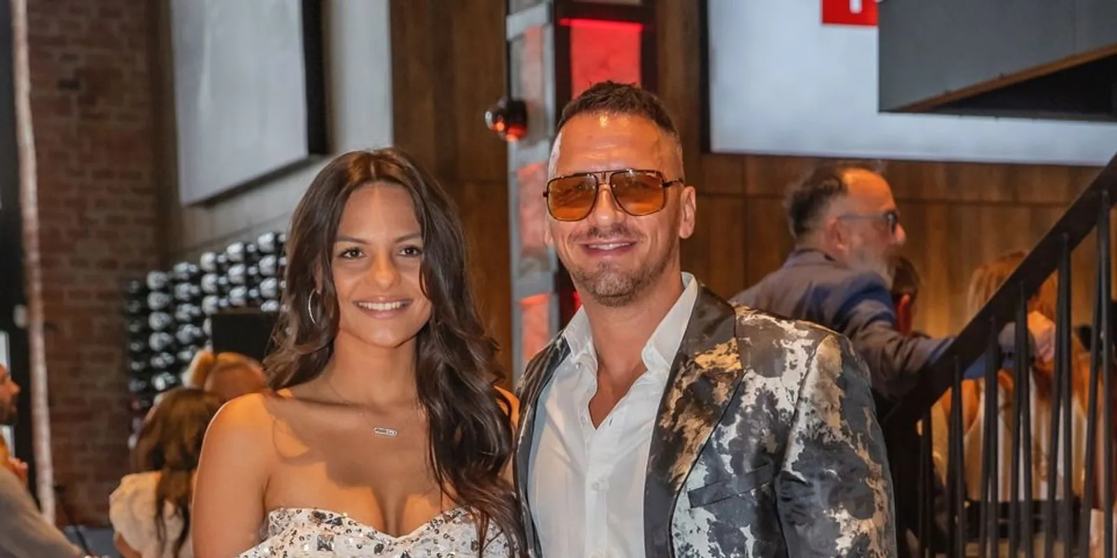 Vastag Csaba felesége megmutatta kerek fenekét