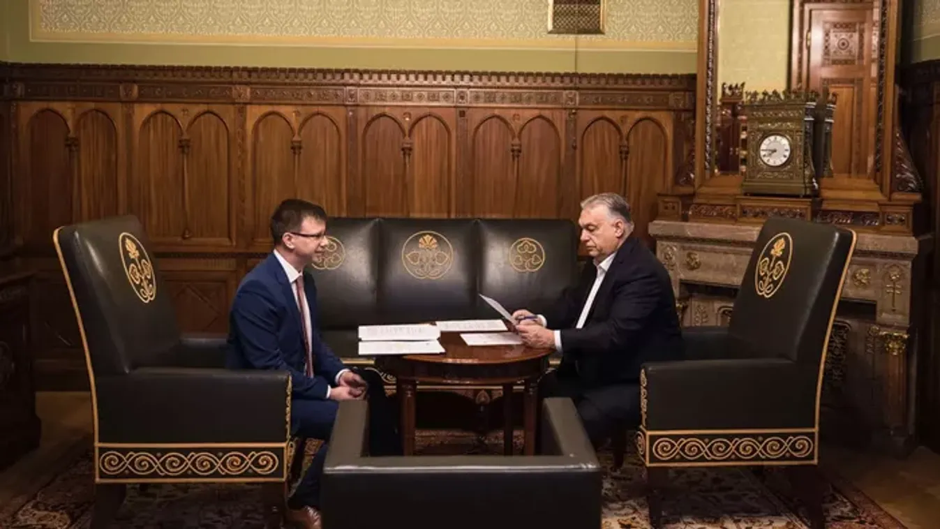 Orbán Viktor: Öveket becsatolni, rázós lesz!