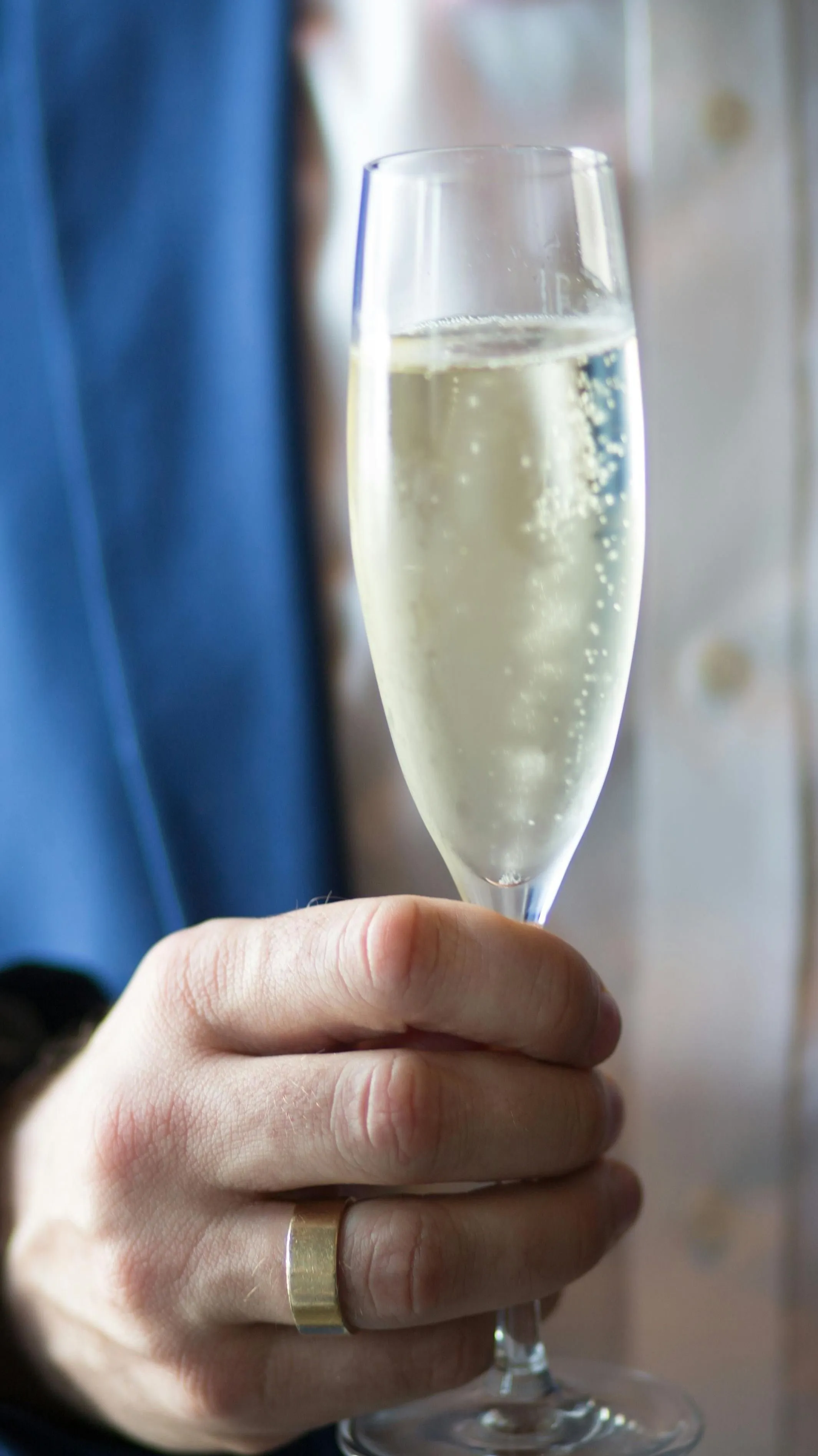 Atomcsapás? Nem gond. A gazdagok már pezsgőznek a föld alatti luxusban