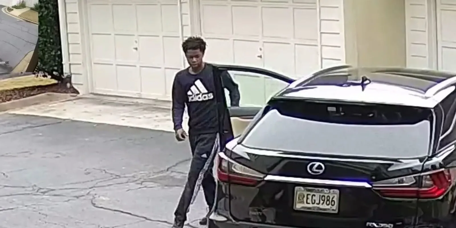 A gyilkos egyetlen egy okból gyilkolt kegyetlenül!