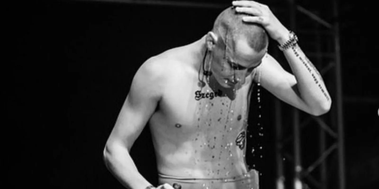 Pogány Induló lebuktatta magát! Jogosítvány nélkül vezetett