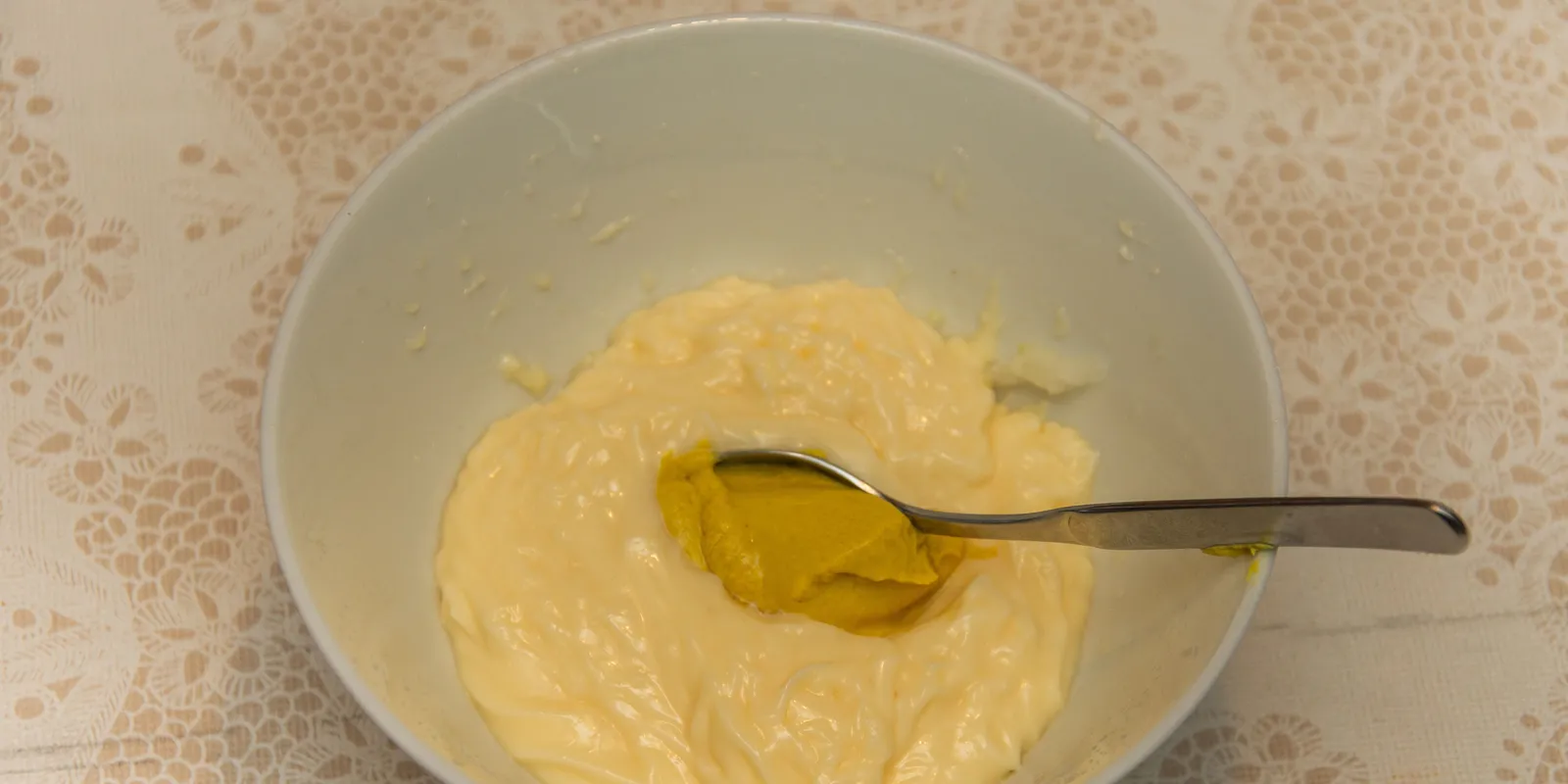 Így készül az egyszerű házi majonéz