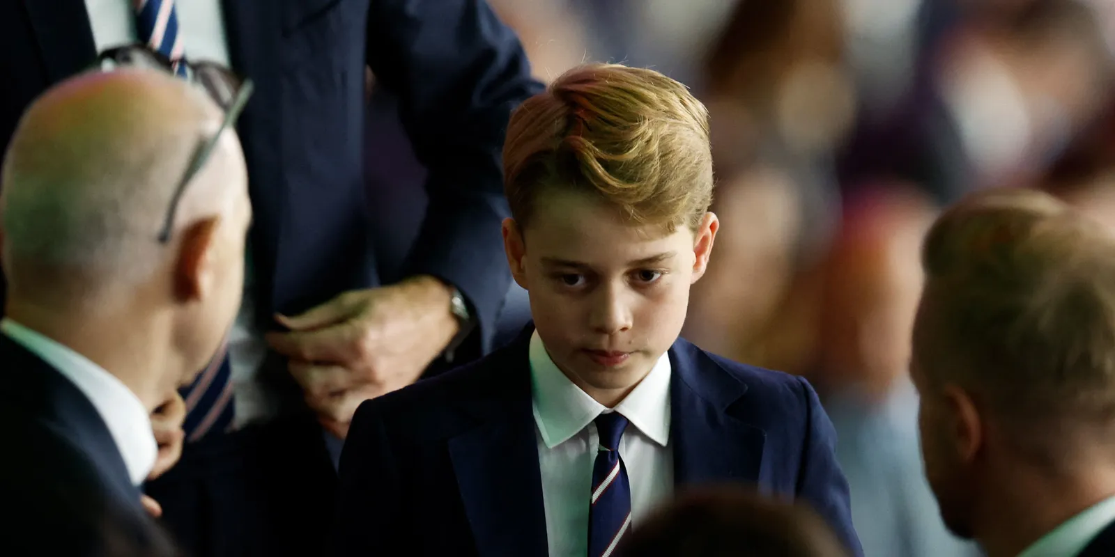 Hajléktalanszállón videózták le György herceget