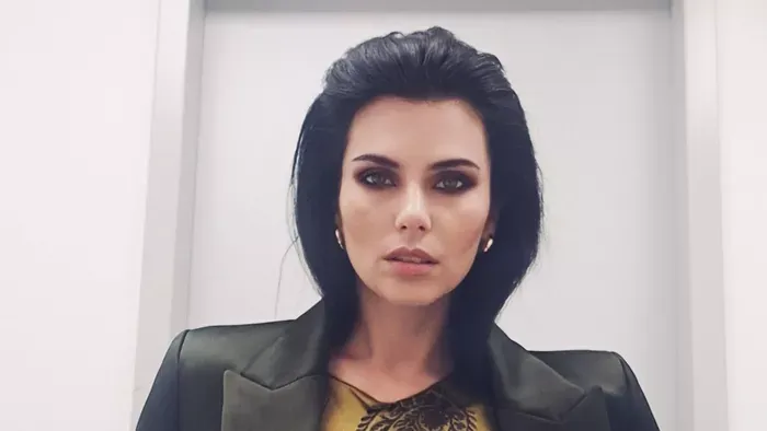 Majdnem elsétált Russell Crowe mellett Klajkó Szandra