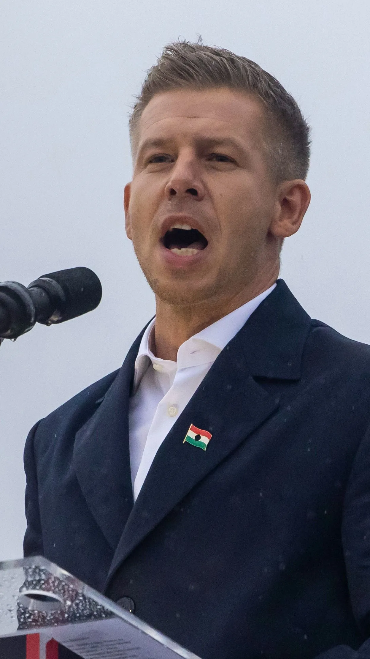 A Tisza Párt 1300 milliárdos megszorítása csak a jéghegy csúcsa