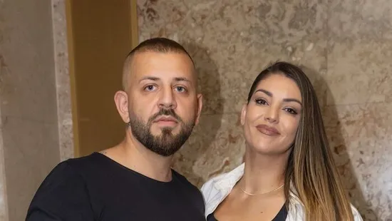 "Emelt fővel járj babám, mert van mire" - Így köszöntötte fel G.w.M feleségét a születésnapján