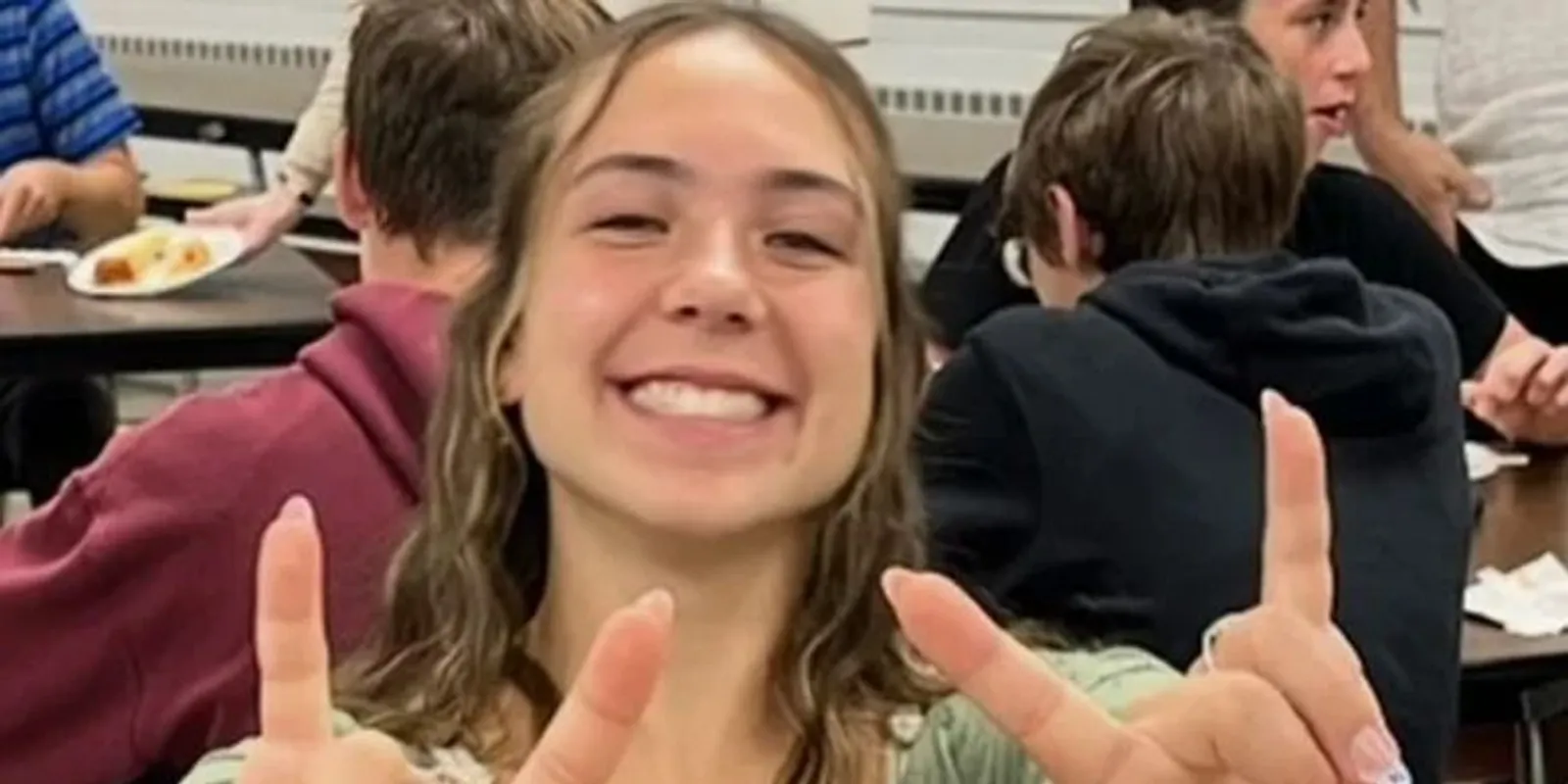 "Most már a mennyben táncol" - Ritka betegségben halt meg a fiatal egyetemista