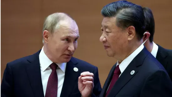 Zelenszkij Kína és Oroszország után kémkedne