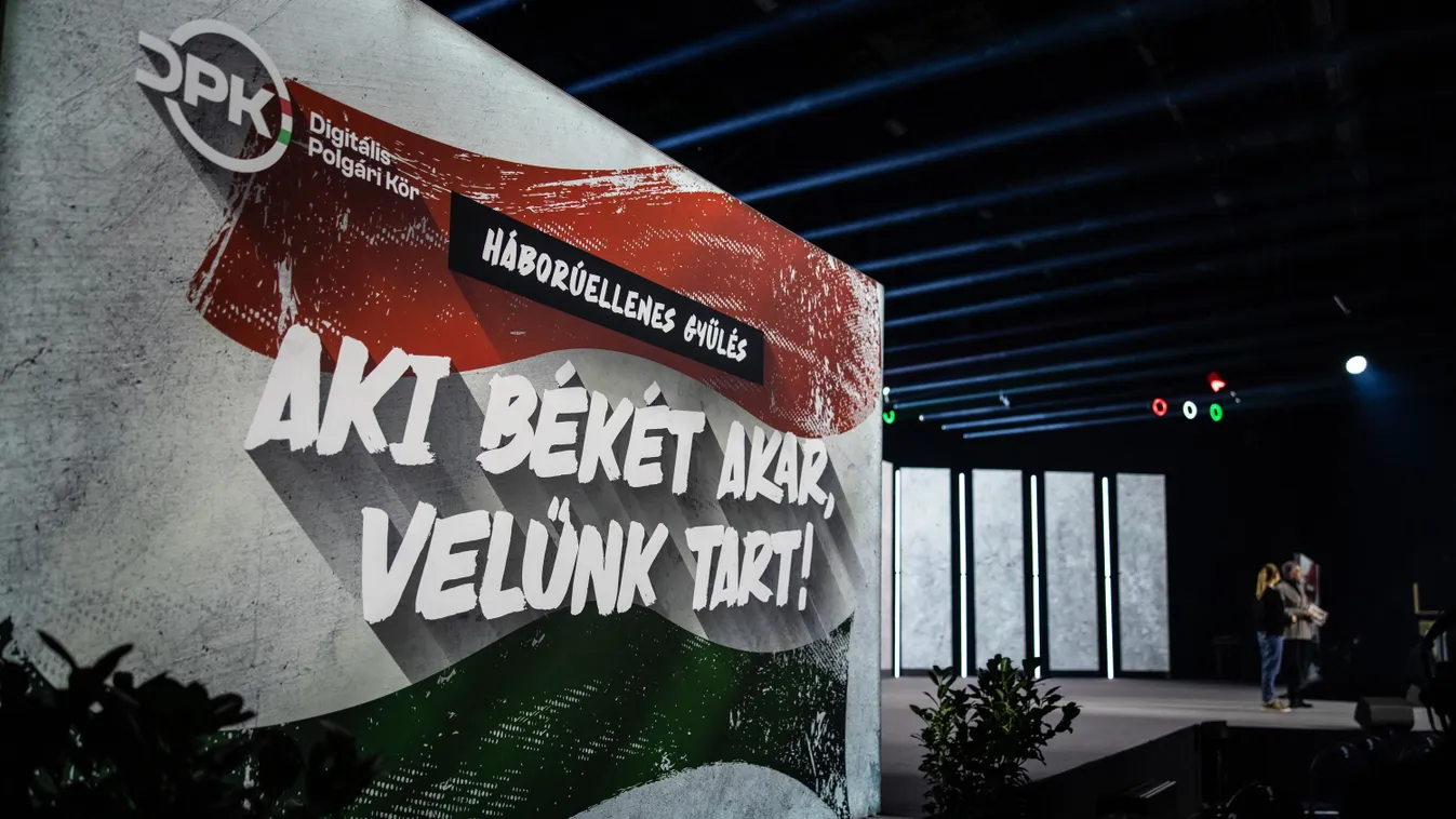 Lenyűgöző előadással nyitotta meg a Háborúellenes Gyűlést az Attraction Látványszínház