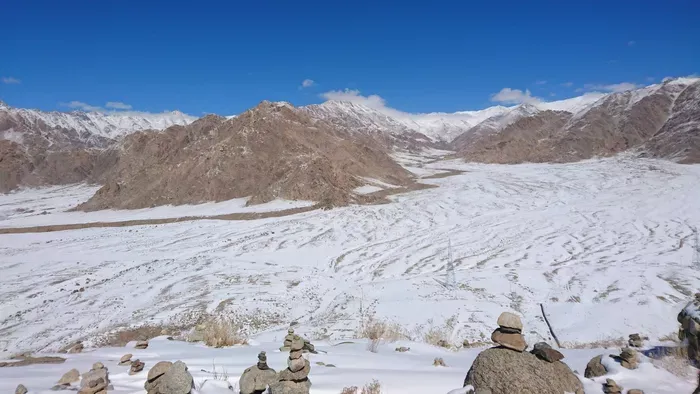 Ilyet még nem láttál: Hó borította be a szaúdi sivatagot