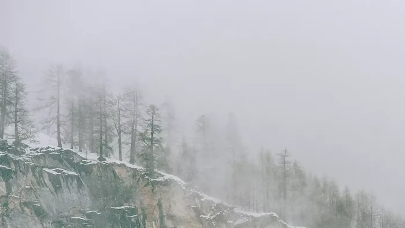 Megőrül az időjárás: Hatalmas hidegfront érkezik