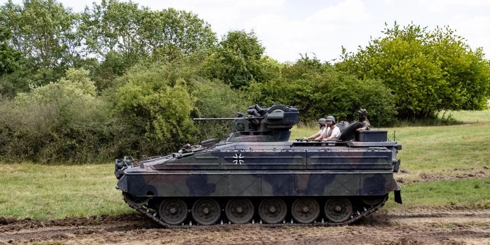 Németorzág teljes erejével háborúra készül