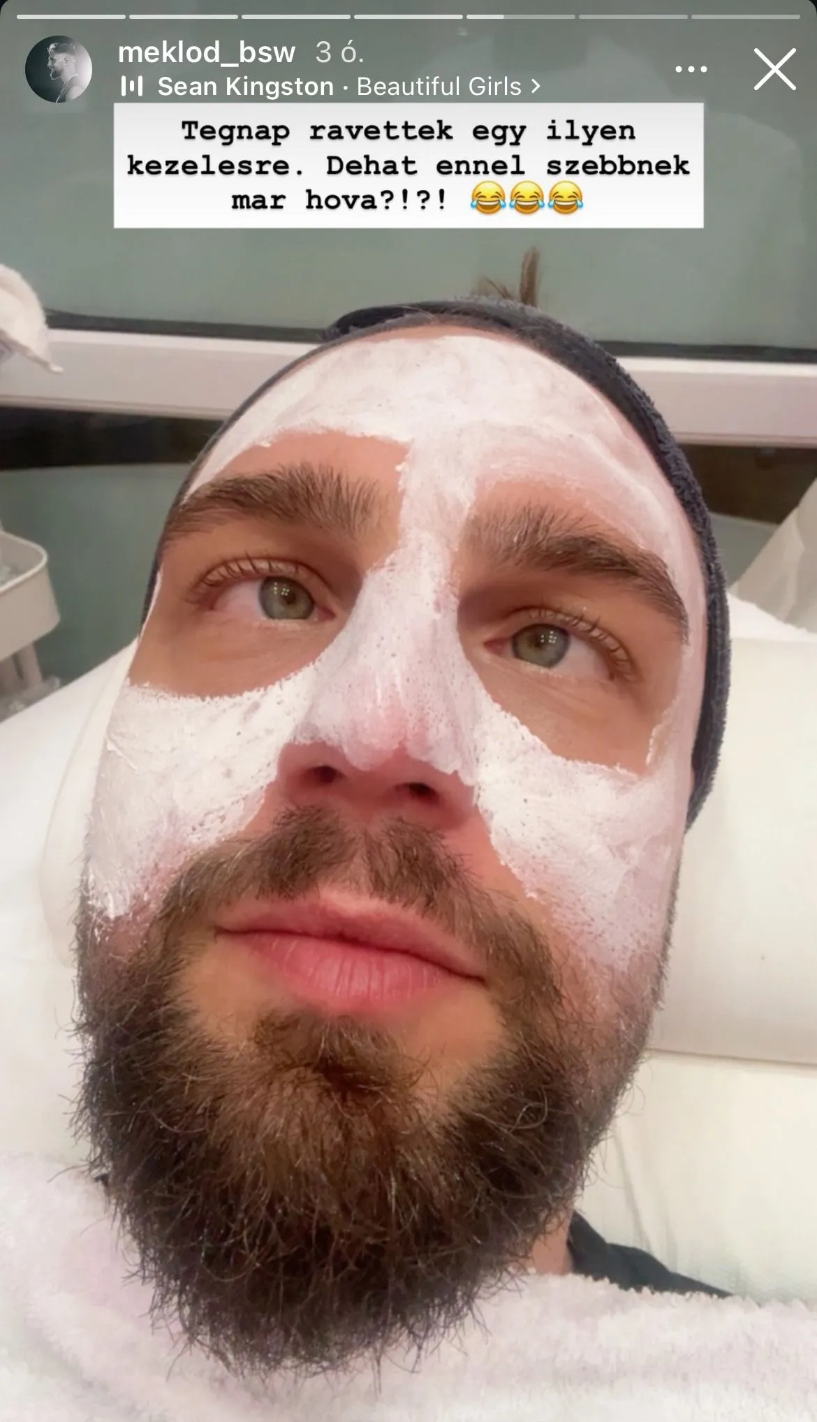 BSW Matyi arcmaszkban