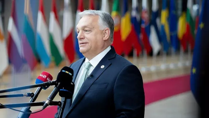 A közvetlen háborús veszélyt sikerült elhárítani...