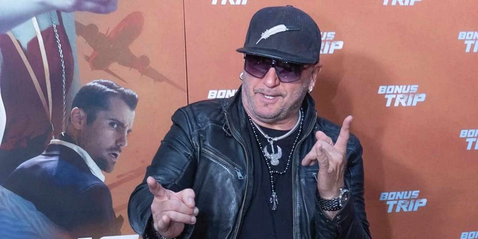 Megmutatta titkos életét édesapjának Kozso