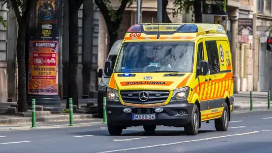 Baleset bénítja Budapesten a nagykörutat, nem jár a villamos