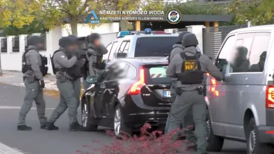 Még a levegőben is drog volt: mutatjuk az év legnagyobb drogfogásait