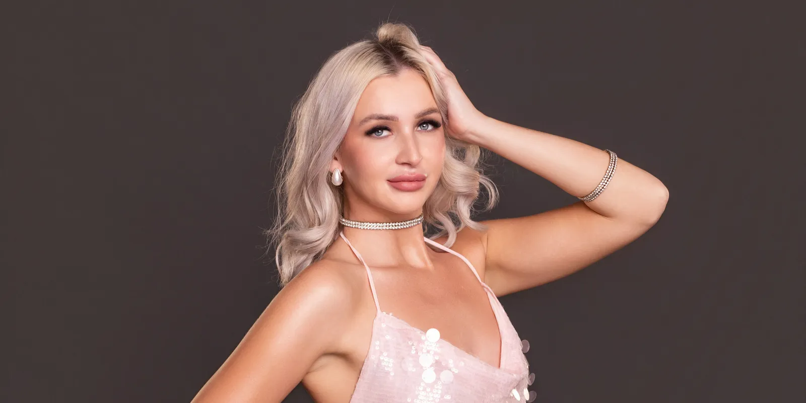 Vége a találgatásoknak: Kísértés Anita kivel van?