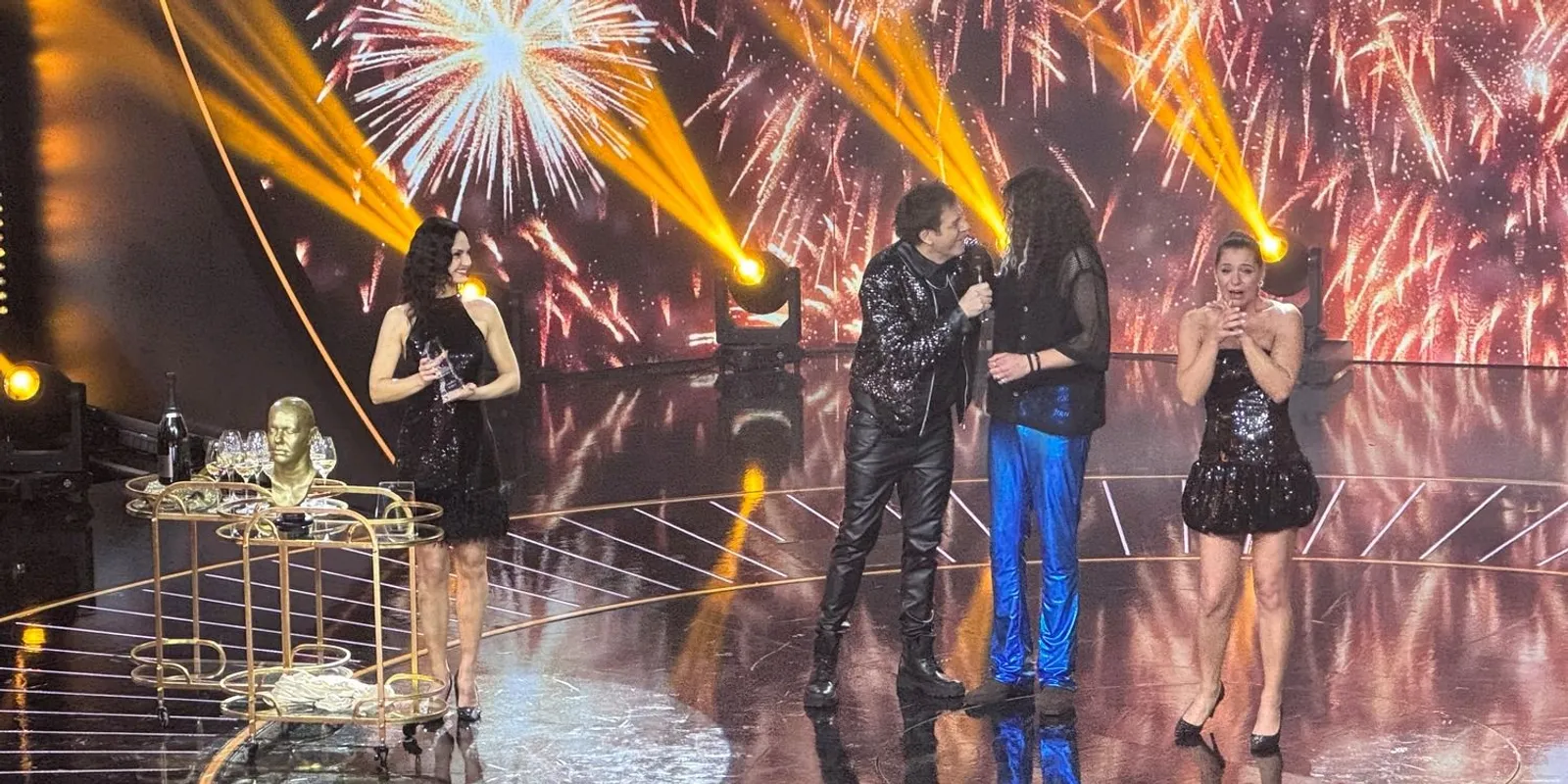 Dér Heni könnyekben tört ki, sírva tette vallomást