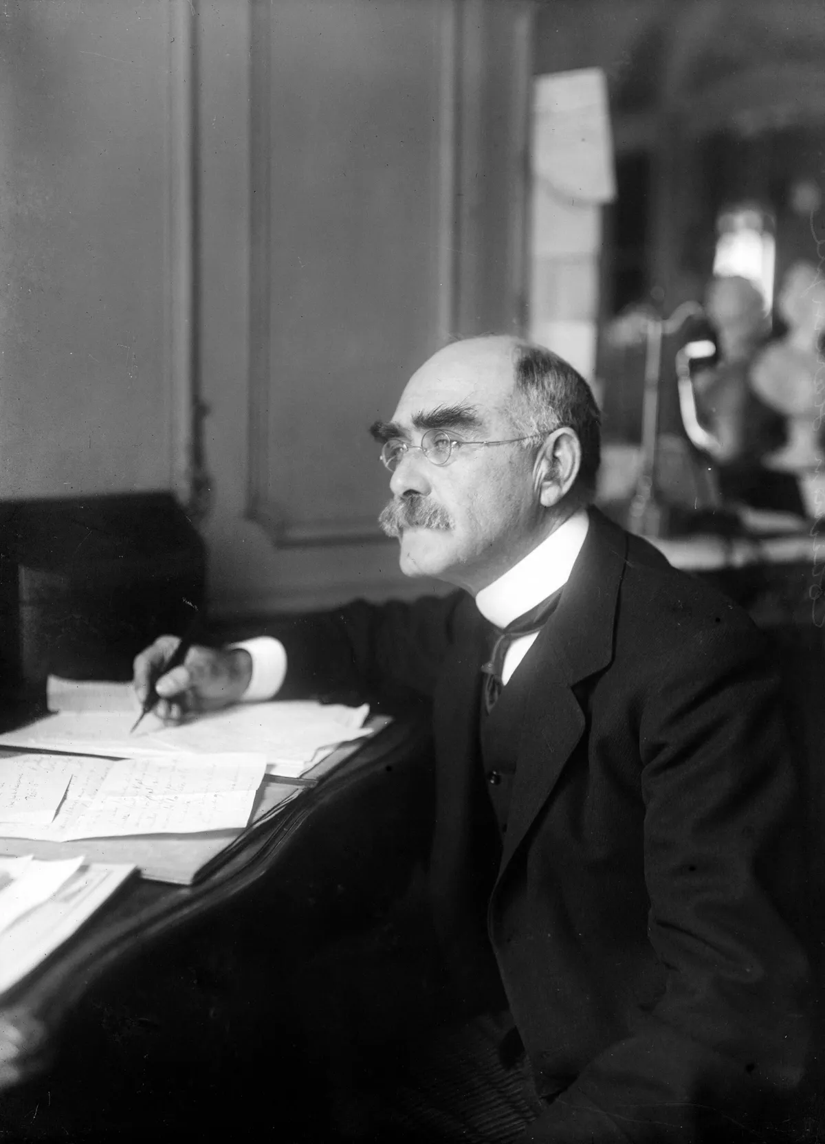 ANGLETERRE - RUDYARD KIPLING