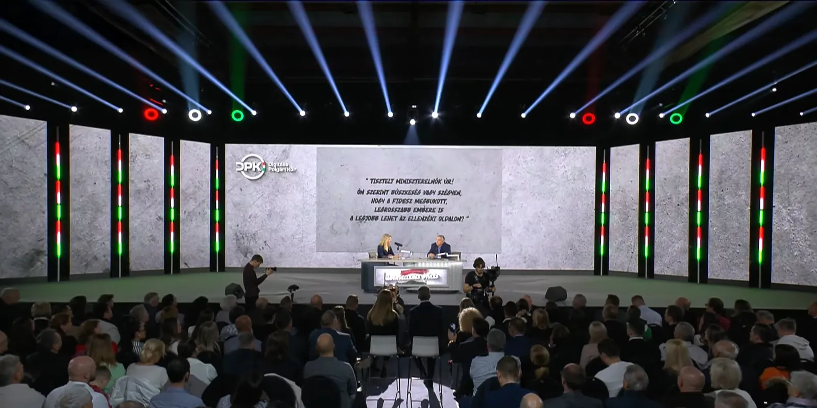 Üzent az államtitkár: el a kezekkel Magyarországtól!