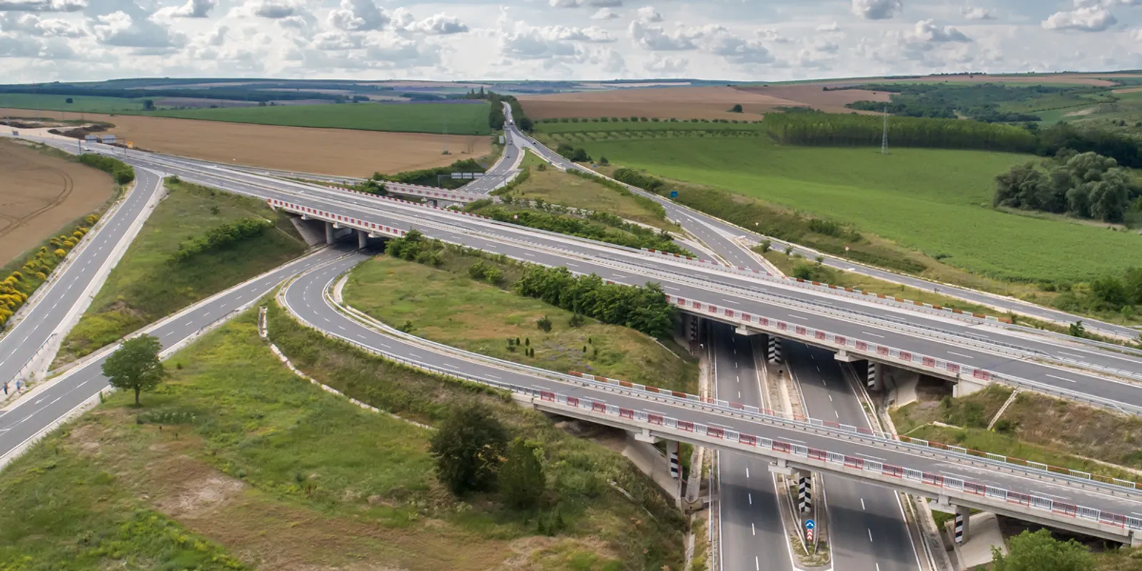 Ezeket az új autópálya-szakaszokat adják át 2026-ban