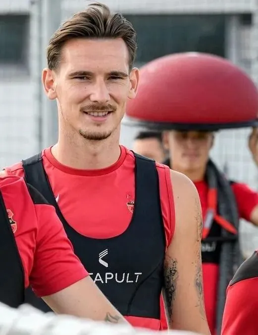 Megkérte barátnője kezét Szabó Alex