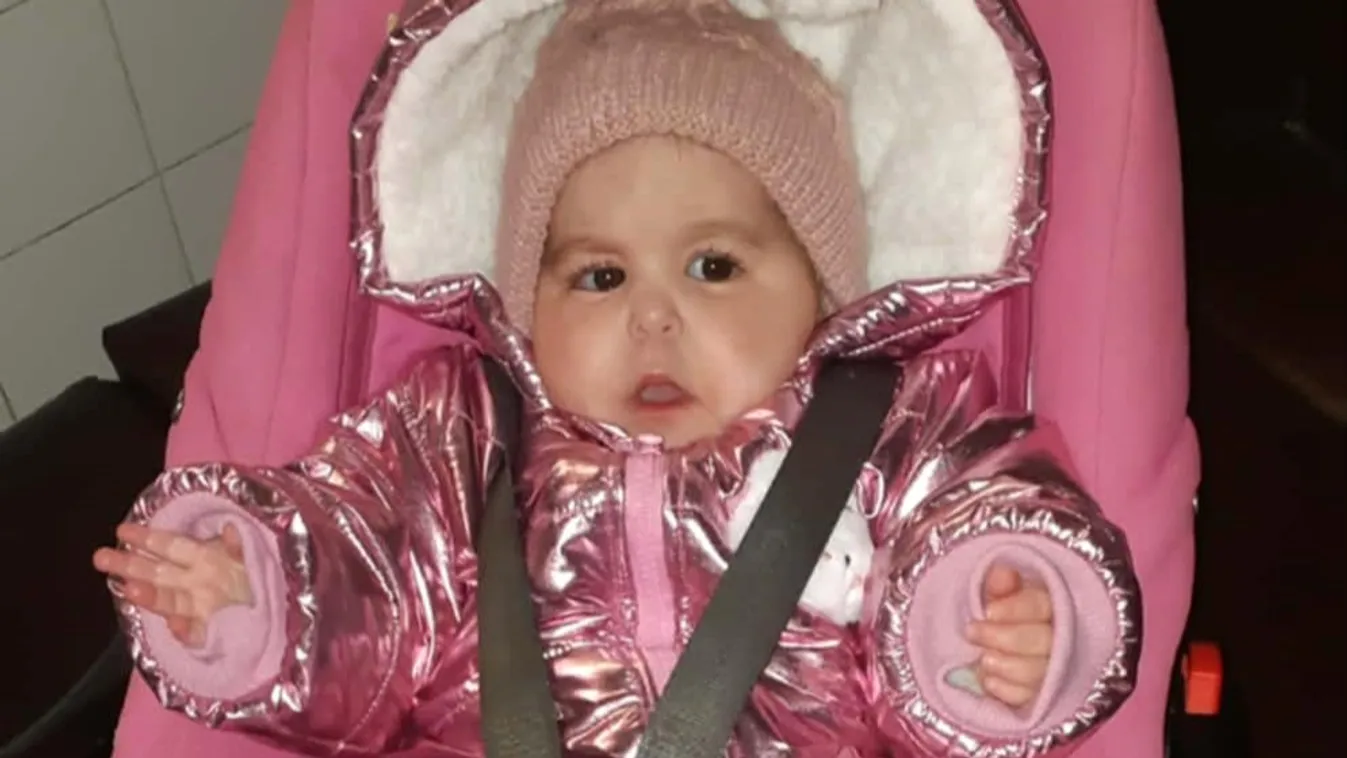 A családjával töltheti a kis Maja a karácsonyt