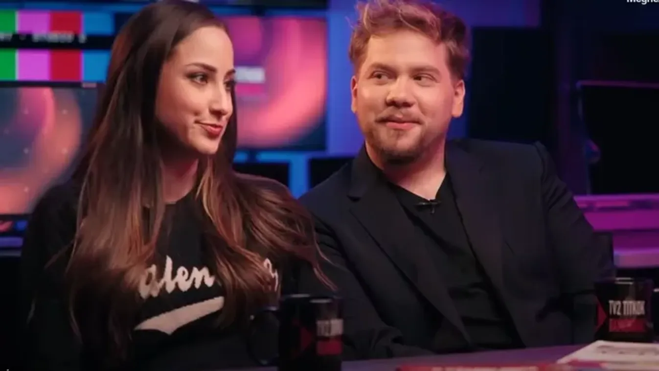 Palácsik Lilla és Visváder Tamás így csókolja egymást