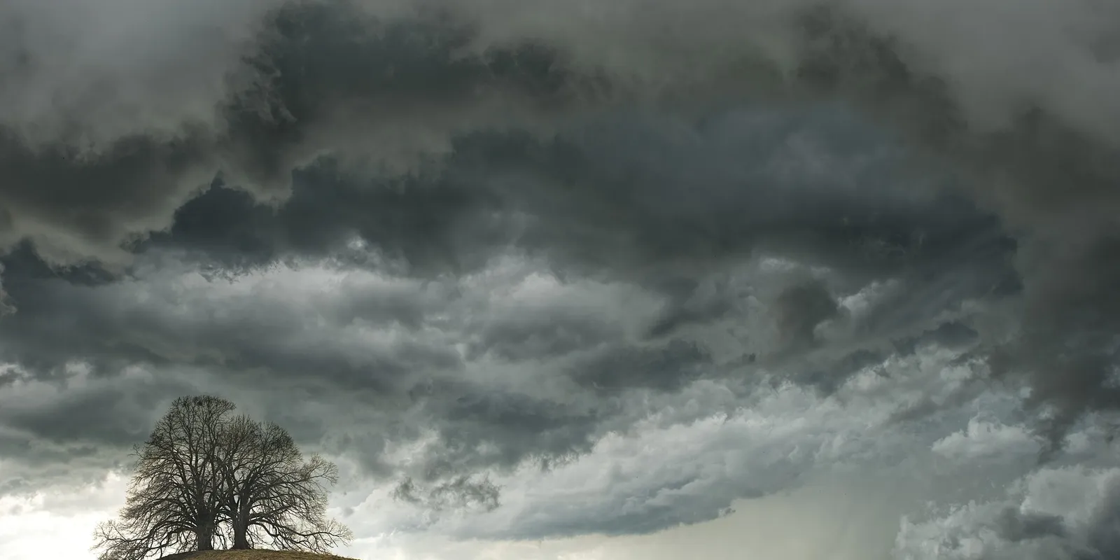 Sokaknak problémát okozhat a szürke és párás időjárás